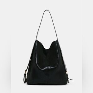 Dolce Vita Arden Tote Black Stella NWT and dust bag